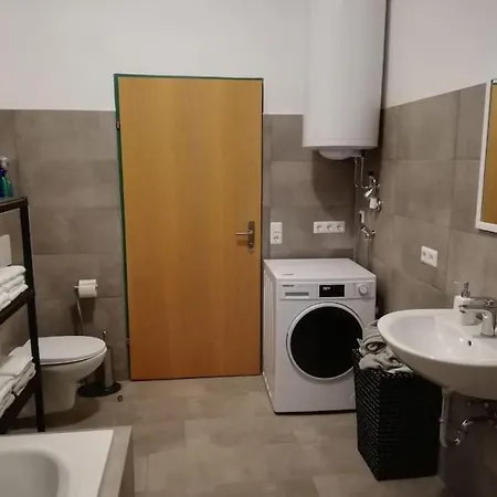 Rent A דירה *
